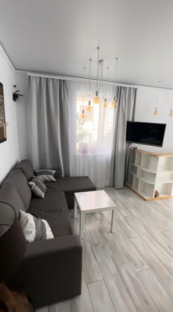 Сдам 3 комнатную квартиру Победа Новогодняя - фото 1