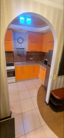 Сдам 1-комнатную квартиру на Ярослава Мудрого (бывшая Ленинградская) - фото 1