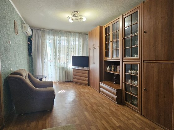 Сдам 2к квартиру на Победе возле круга Дніпро