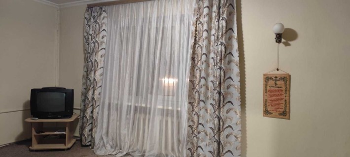 Оренда квартири на середньому поверсі вул. Київська район ЦУМа - фото 1