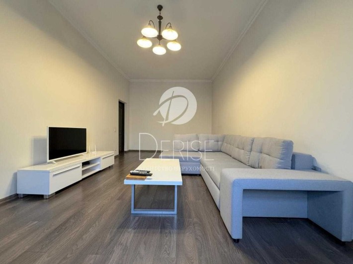 Оренда ЦЕНТР Печерськ Палац Спорту Гулівер Кловська - фото 1