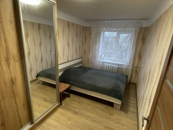 Здам 2 кімнатну квартиру  по вул . князів Острозьких р - н центр Житомир