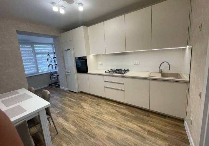 Здається чудова 2 кімната квартира район Слов'янка.Перша здача. - фото 1