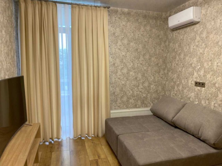 Оренда євродвушки в ЖК "Республіка", Голосіївський район - фото 1