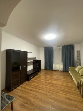 Власник , без комісіі .Здам 2х кімнатну квартиру на Поділі - фото 1