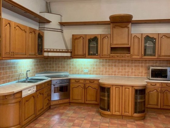 Аренда 4х комнатной квартиры в центре Днепр