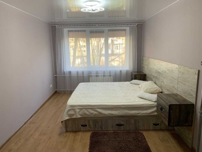 Аренда двухкомнатной квартиры на Косиора - фото 1