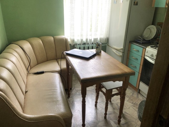 Здам 1 кімн.кв-ру,ЦЕНТР. на любий строк-9000 гр. - фото 1