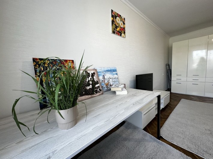 Олени Теліги 51, однокімнатна квартира біля метро Дорогожичі - фото 1