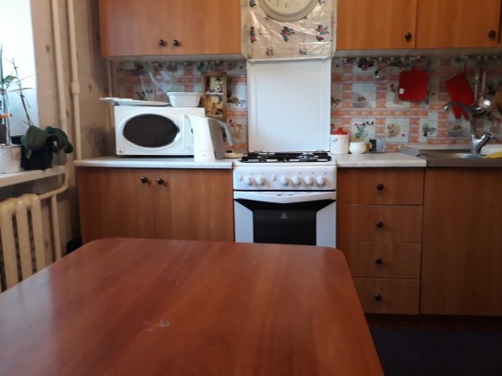 Сдам  3-комнатную квартиру в центре для 5-6 мужчин на любой срок Житомир