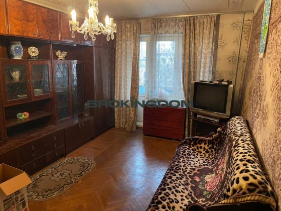 Оренда 2-к квартири метро Лівобережна Киев