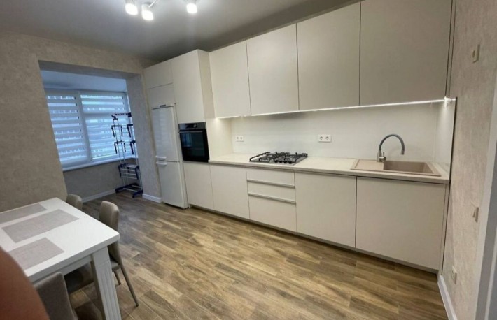 Оренда 2 к квартири р-н Урожаю - фото 1