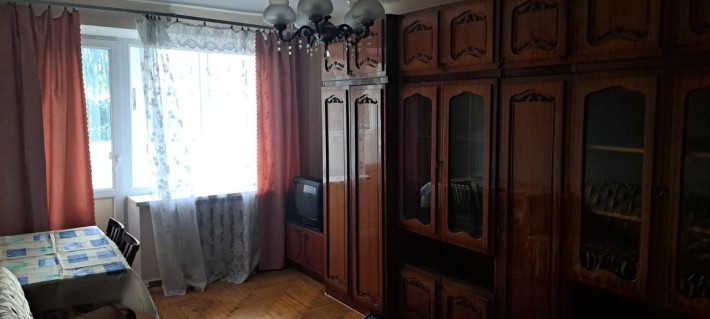 Оренда двокімнатної квартири на Космонавтів. - фото 1