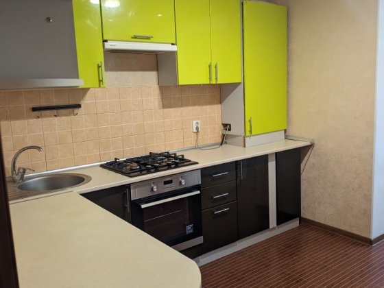 1км кВ на Миколаївській. Можна з котиком. АГВ Вінниця