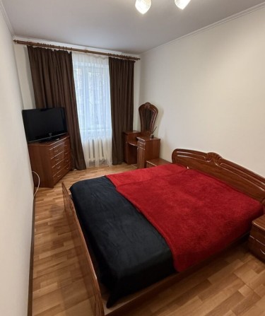 Оренда 2 к квартири на вул.  Юності - фото 1