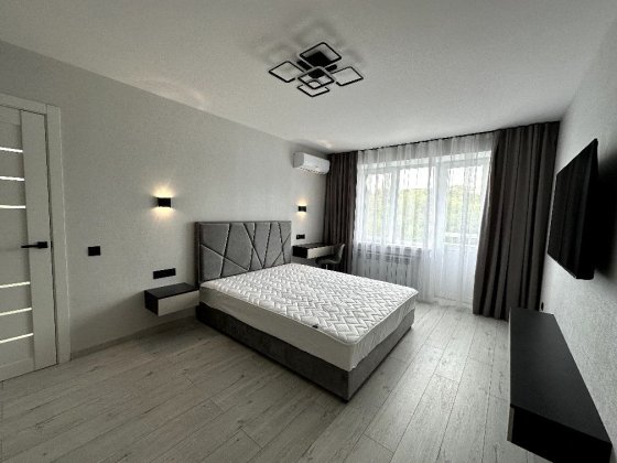 1к аренда  Олександра Поля Кирова Миколи Руденка Юрия Савчен Днепр