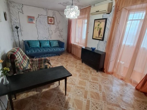 Сдам большую 2-х комнатную квартиру Днепр