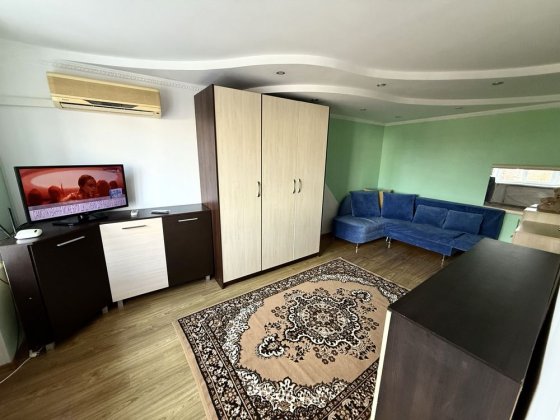 Район Кр-Ринок.Вул.Комарова.1-на квартира. Кропивницкий