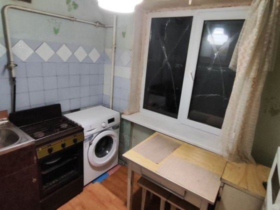 Здам двокімнатну квартиру в центрі. Район України