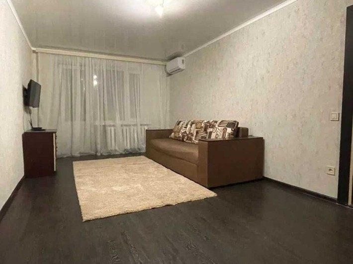 Оренда 1кімнатної квартири з євроремонтом в центрі за 12000грн. - фото 1