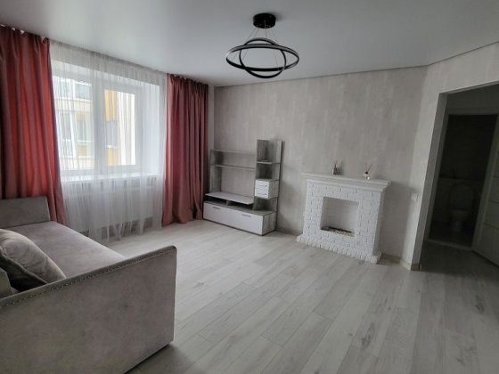 Здам чудову трикімнатну квартиру р-н Академічний 18000грн Винница