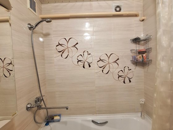 СДАМ 2кв. ост.Универсам (с мебелью и техн) цена 5000 грн. Запорожье