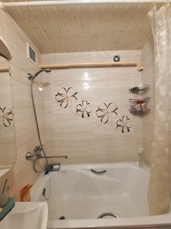 СДАМ 2кв. ост.Универсам (с мебелью и техн) цена 5000 грн. - фото 1