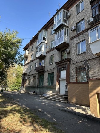 Оренда 200 метрів 40 років незал україни 39 б - фото 1