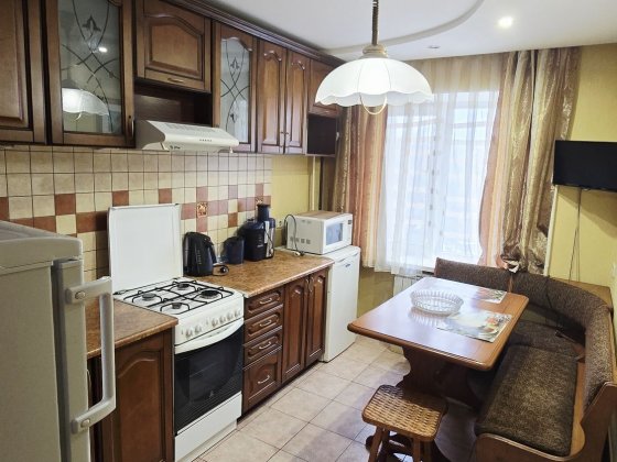 Сдам 3 ком ул. Малая Запорожье