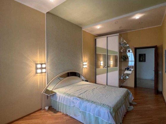 Оренда великої квартири у самому центрі міста Кропивницкий