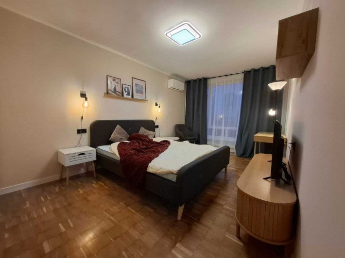 Сдам 1 к.квартиру с видом на ОЗЕРО, пр-т Тычины 20, метро Левобережная - фото 1