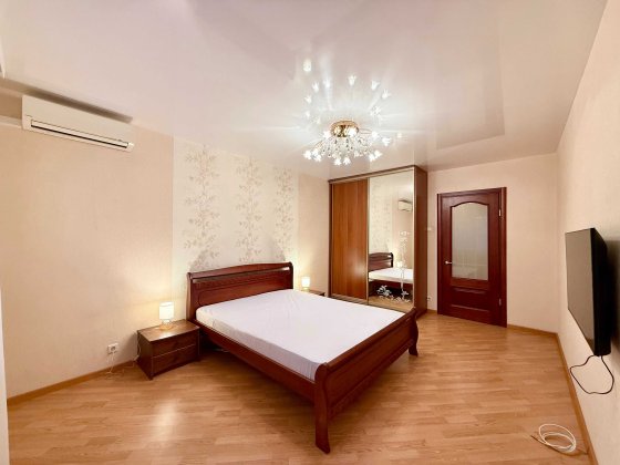 Сдам 1 комнатная квартира улица Елены Пчилки 4 метро Позняки Київ