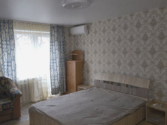 Сдам 1ю квартиру на Красном Камне Днепр