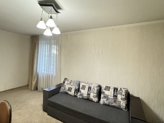 Здам 2к кв на лівому березі Дніпра Днепр