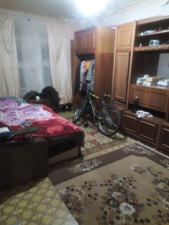 Сдаются 1 комната  в трёхкомнатной квартире - фото 1