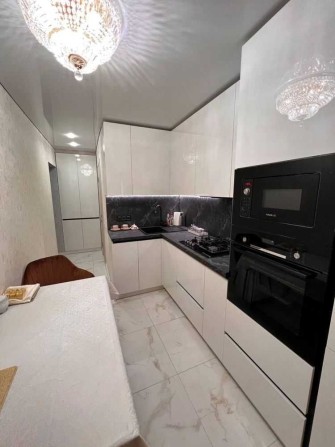 Оренда двокімнатної квартири , ВУл. Холодильная 67 - фото 1