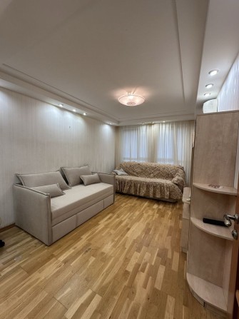 Оренда квартири/Біля парку/Біля Метро/Видова/1-кімнатна/Окрема спальня - фото 1