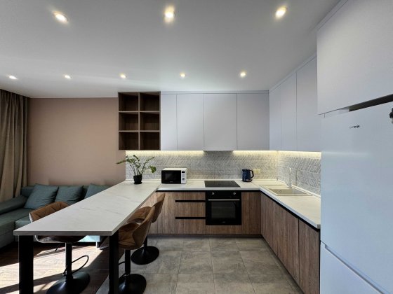 Затишна 1-кім. 40м2 з балконом в сучасному ЖК Файна Таун Київ