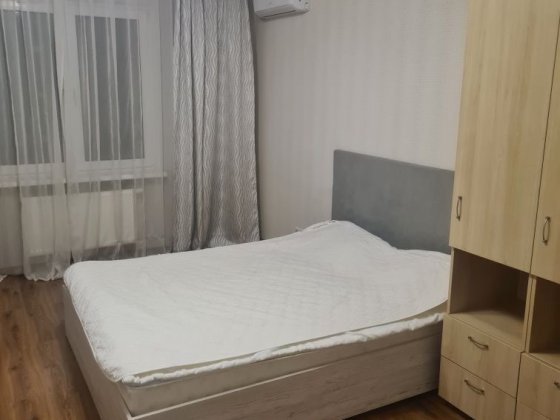 Здам 1-к квартиру, власник, Крістер Град, Данченка Сергія,5 Київ