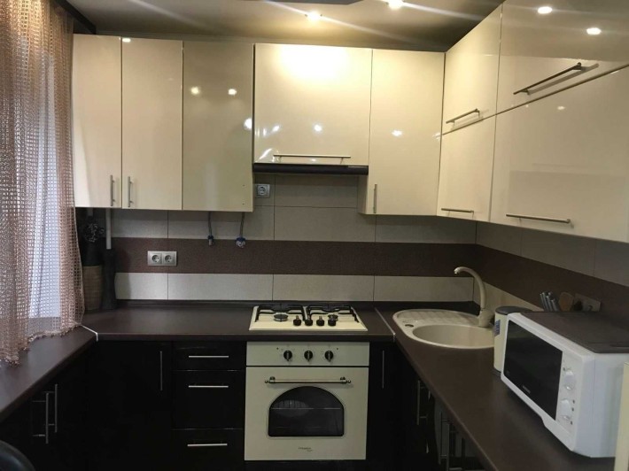 Оренда 2-х кімн.кв. вул. Пирогова - фото 1