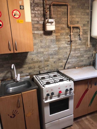 Вакуленчука, 1 кім Центр поруч Реальна Можна завезти свої меблі - фото 1