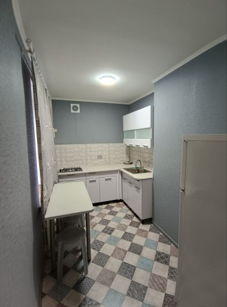 Сдам 1к квартиру на 12 квартале/пр.Б.Хмельницкого - фото 1