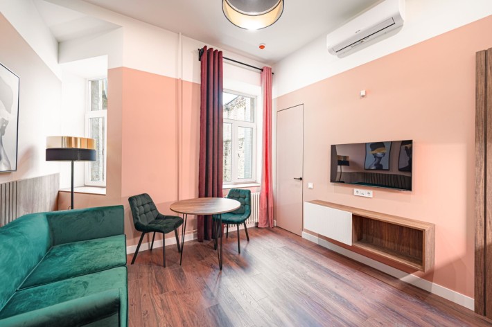 Смарт квартира від господаря після ремонту без комісії - фото 1