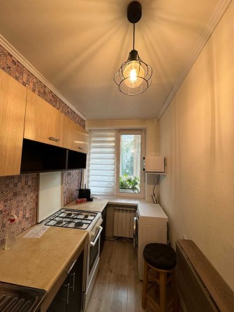 1-к. квартира. Метро Бориспільська. Петриченка, 75. Поверх 3. Газ. - фото 1