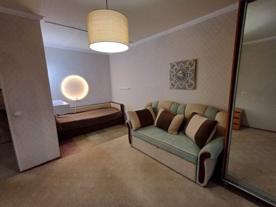 Сдам квартиру 2 этаж, газ Днепр