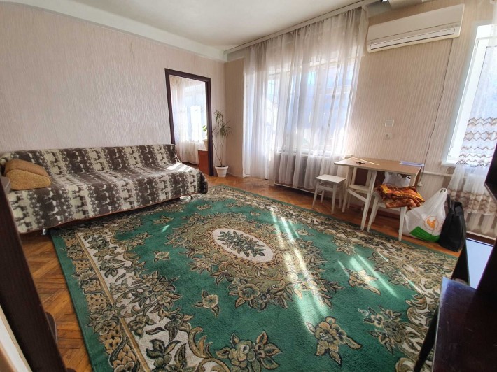 Оренда 2кім кв. метро Теремки. Феофанія, Кришталеві Джерела - фото 1