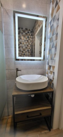 Оренда. 1 кім.квартира до метро Чернігівська 150м  Новобудова  власник - фото 1