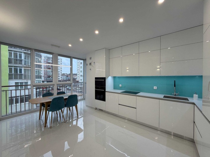 Оренда 2-кімнатної квартири вул. Залізнична - фото 1