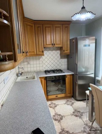 Сдается 2-х комн. квартира с капремонтом на Южном рынке, Космос - фото 1