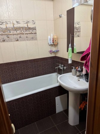 Оренда двокімнатної квартири Урожай, Івана Миколайчука. Медичний унів - фото 1